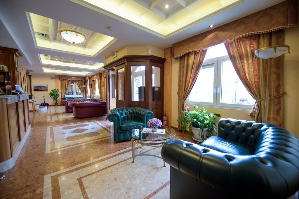 Hotel Kastoria In Kastoria City Exterior photo